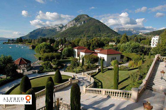 Le Palace de Menthon *****, Hôtel 5*, Menthon-Saint-Bernard, France