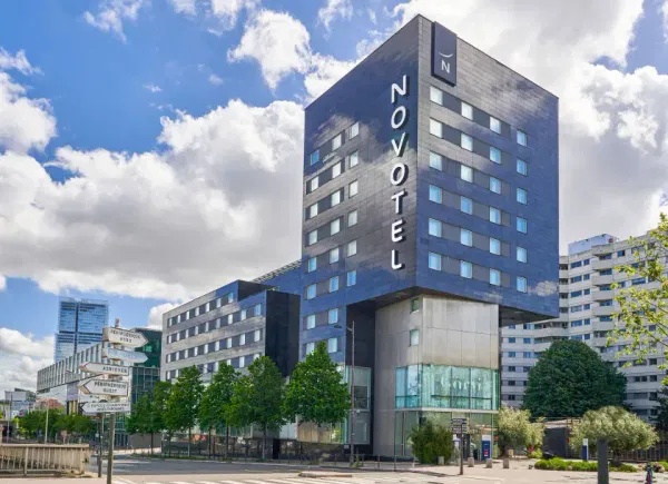 Novotel Paris 17 ****, Hôtel 4*, Paris, Île-de-France, France