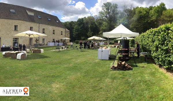 Ferme du Manet, Château / Domaine, Montigny-le-Bretonneux, France