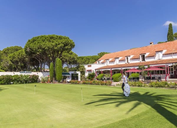 Golf Hôtel de Valescure & Spa Nuxe - Najeti, Hôtel 4*, Saint-Raphaël, Provence-Alpes-Côte d'Azur, France