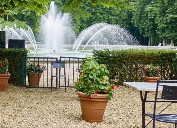 Les Jardins de Saint-Cloud, Restaurant, France