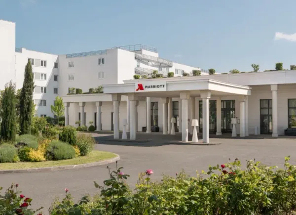 Paris Marriott Roissy Charles de Gaulle Airport Hotel ****, Hôtel 4*, Roissy-en-france, Île-de-France, France