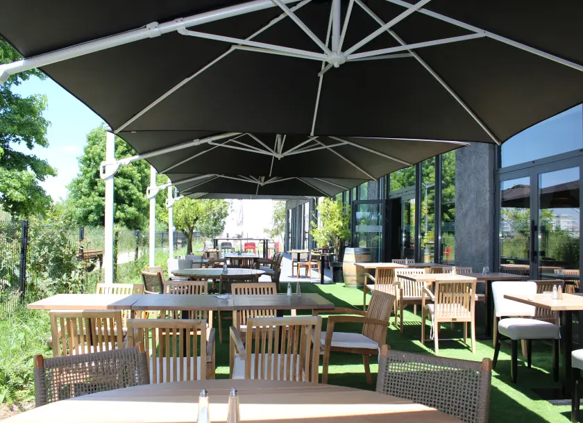 Appart-Hôtel Mer & Golf City Bordeaux Bruges, Hôtel 3*, Bruges, Nouvelle-Aquitaine, France