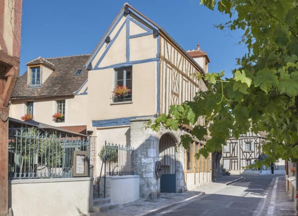 Aux Vieux Remparts ***, Hôtel 3*, Provins, Île-de-France, France