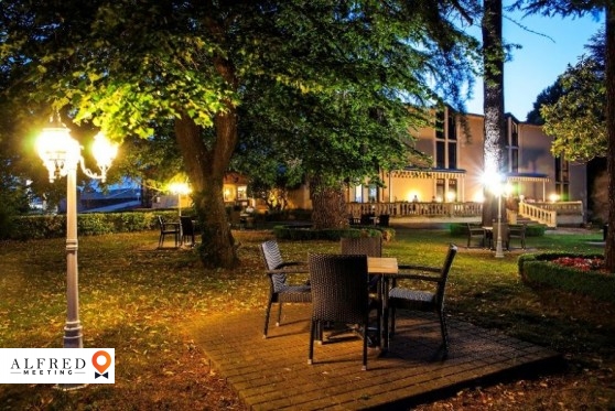 Château De La Tour Beguey ***, Château / Domaine, France