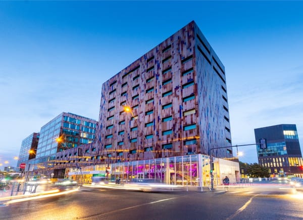 Crowne Plaza Lille ****, Hôtel 4*, France