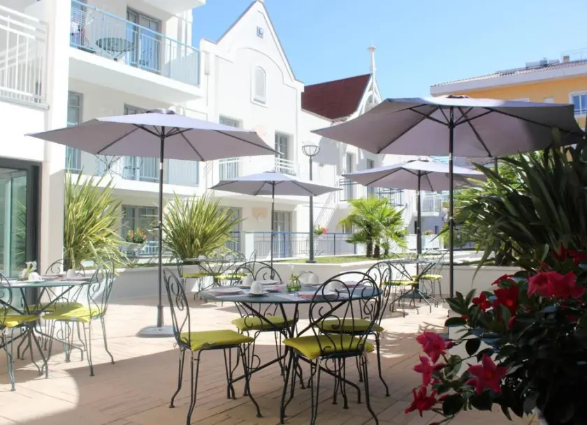 Residhome Arcachon Plazza ****, Hôtel 4*, Arcachon, Nouvelle-Aquitaine, France