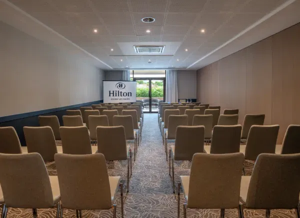 Hilton Evian-les-Bains****, Hôtel 4*, Evian-les-bains, Auvergne-Rhône-Alpes, France