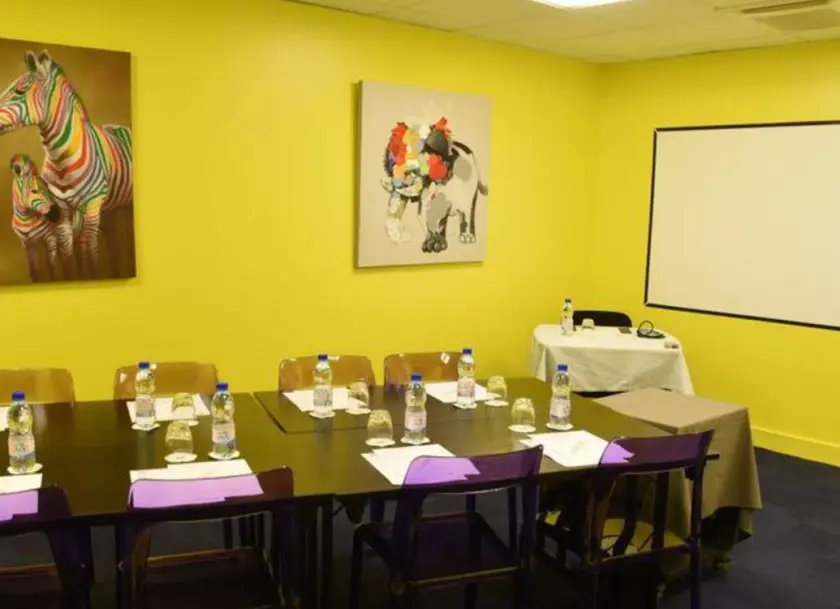 Best Western Aquakub***, Hôtel 3*, Aix-les-bains, Auvergne-Rhône-Alpes, France