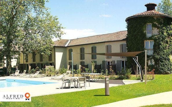 Hôtel La Charpinière **** The Originals Collection, Château / Domaine, Saint-Galmier, France