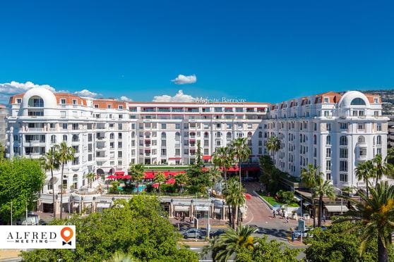 Hôtel Barrière Le Majestic Cannes, Hôtel 5*, France