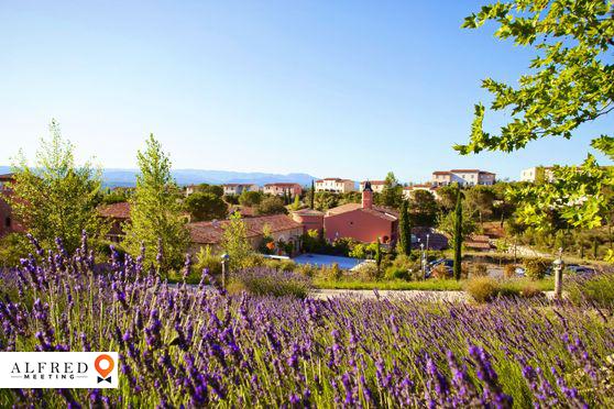 Le Rouret en Ardèche - Pierre & Vacances, Village Vacance, Grospierres, France