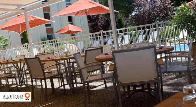 Novotel Aix-en-Provence Beaumanoir Les 3 Sautets ****, France