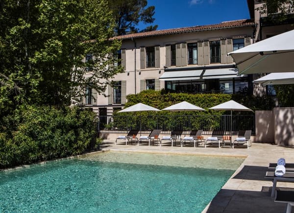 Les Lodges Sainte Victoire Hôtel & Spa ****, Hôtel 5*, Le-Tholonet, Provence-Alpes-Côte d'Azur, France