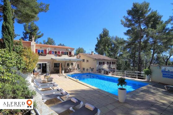 Hôtel Le Mas des Ecureuils ***, Hôtel 3*, Aix-en-Provence, Provence-Alpes-Côte d'Azur, France