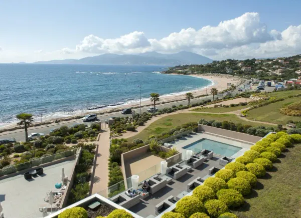 Radisson Blu Resort & Spa Ajaccio Bay ****, Hôtel 4*, Grosseto-Prugna, Corse, France