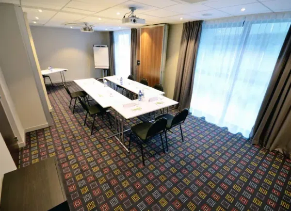 Holiday Inn Toison d'or ****, Hôtel 4*, Dijon, Bourgogne-Franche-Comté, France