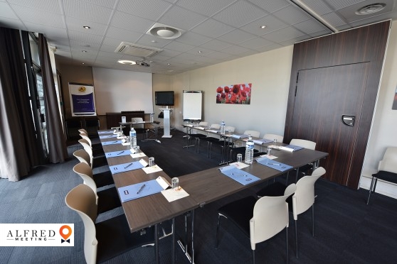 Kyriad Dijon Gare ***, Hôtel 3*, France