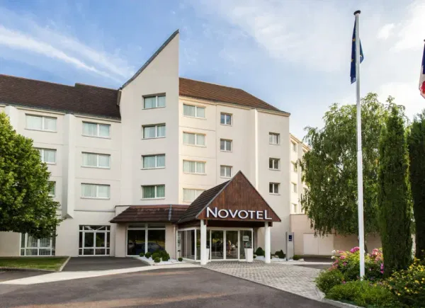 Novotel Beaune ****, Hôtel 4*, Beaune, Bourgogne-Franche-Comté, France