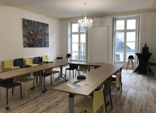 Work'in Tours, Salle de réunion, France