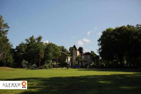 Château Saint Martin, Château / Domaine, Pouillon, France