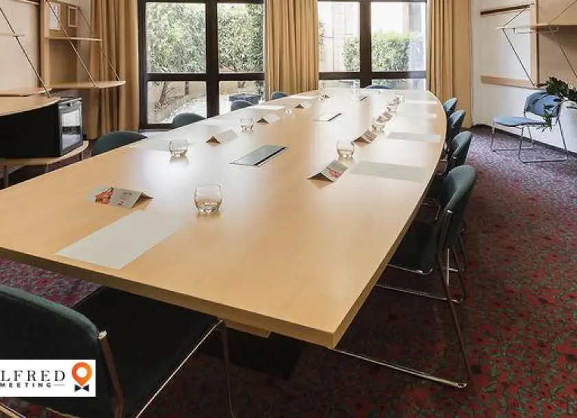 Ibis Angers Centre Château ***, Hôtel 3*, Blois, France