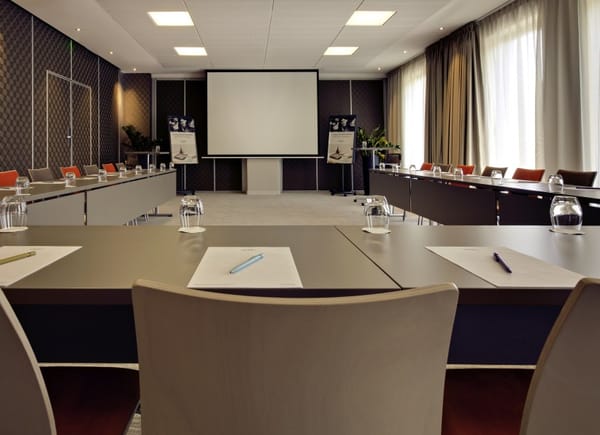 Mercure Clermont Ferrand Centre Jaude ****, Hôtel 4*, Clermont-Ferrand, Auvergne-Rhône-Alpes, France