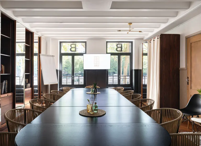 Studio 33, Showroom, Lyon, Auvergne-Rhône-Alpes, France