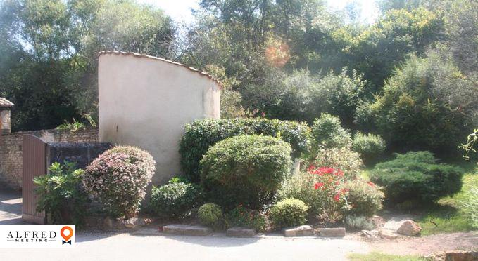 Aube du Moulin, Château / Domaine, Gleize, France