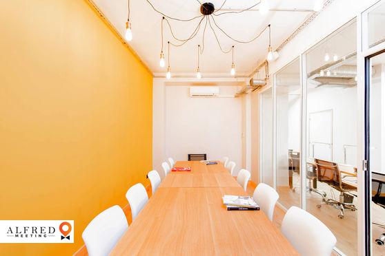 Two eat work café, Salle de réunion, Paris, Île-de-France, France