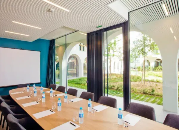 Residhome Paris – Gare de Lyon / Jacqueline de Romilly ***, Hôtel 3*, Paris, Île-de-France, France