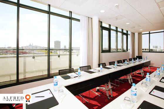 Residhome Paris- Rosa Parks ***, Hôtel 3*, France