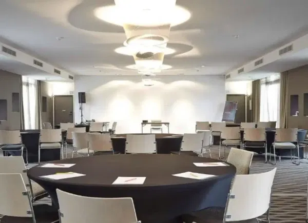 Novotel Avignon Centre ****, Hôtel 4*, Avignon, Provence-Alpes-Côte d'Azur, France