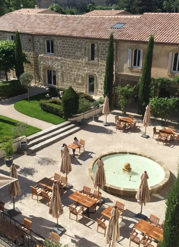 Château de Massillan **, Château / Domaine, Uchaux, France