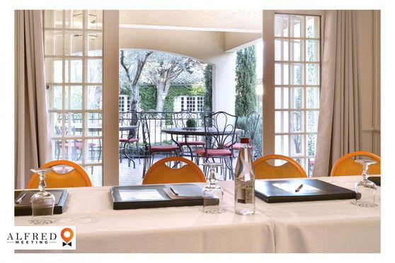 Auberge de Cassagne & Spa *****, Hôtel 5*, Le-Pontet-Avignon, Provence-Alpes-Côte d'Azur, France