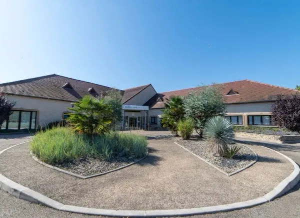 Hôtel Mercure Auxerre, Hôtel 4*, Appoigny, Bourgogne-Franche-Comté, France