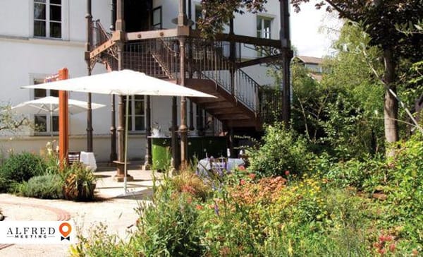 Pavillon de l'Île, Restaurant, Issy-les-Moulineaux, France