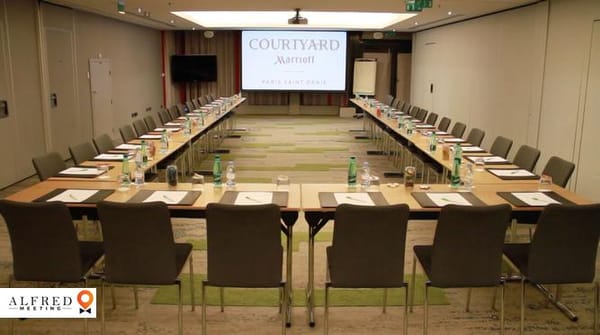 Courtyard by Marriott Paris Saint Denis ****, Hôtel 4*, Saint-Denis, Île-de-France, France