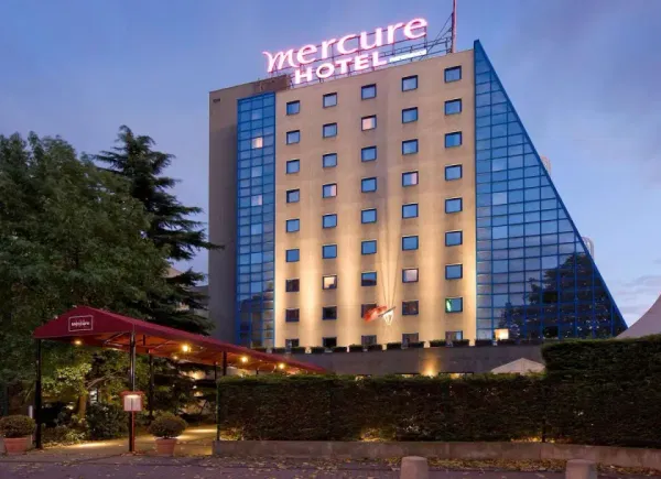 Hôtel Mercure Paris Porte de Pantin ****, Hôtel 4*, Pantin, Île-de-France, France