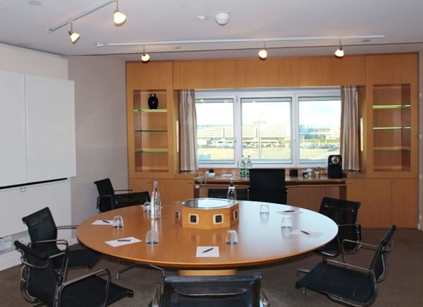 Hôtel Sheraton Paris Airport & Conference Centre, Hôtel 4*, Roissy-CDG-Cedex, France