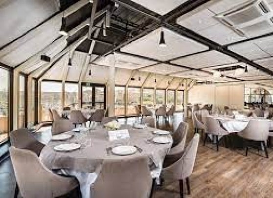 Cercle Mess Marseille - Fort Ganteaume, Restaurant, France