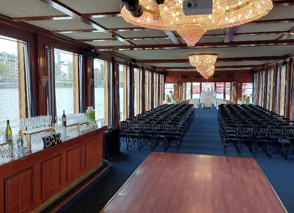 Le River Palace, Bateau Naviguant, France