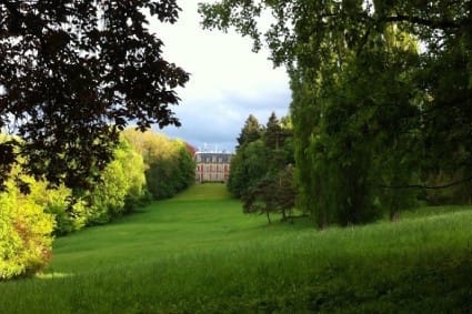 Elegant castles set in a charming countryside
